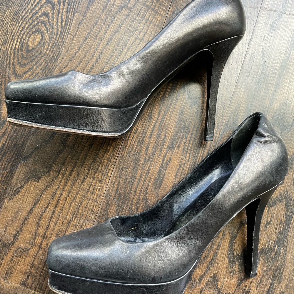 Black Gucci platform heels